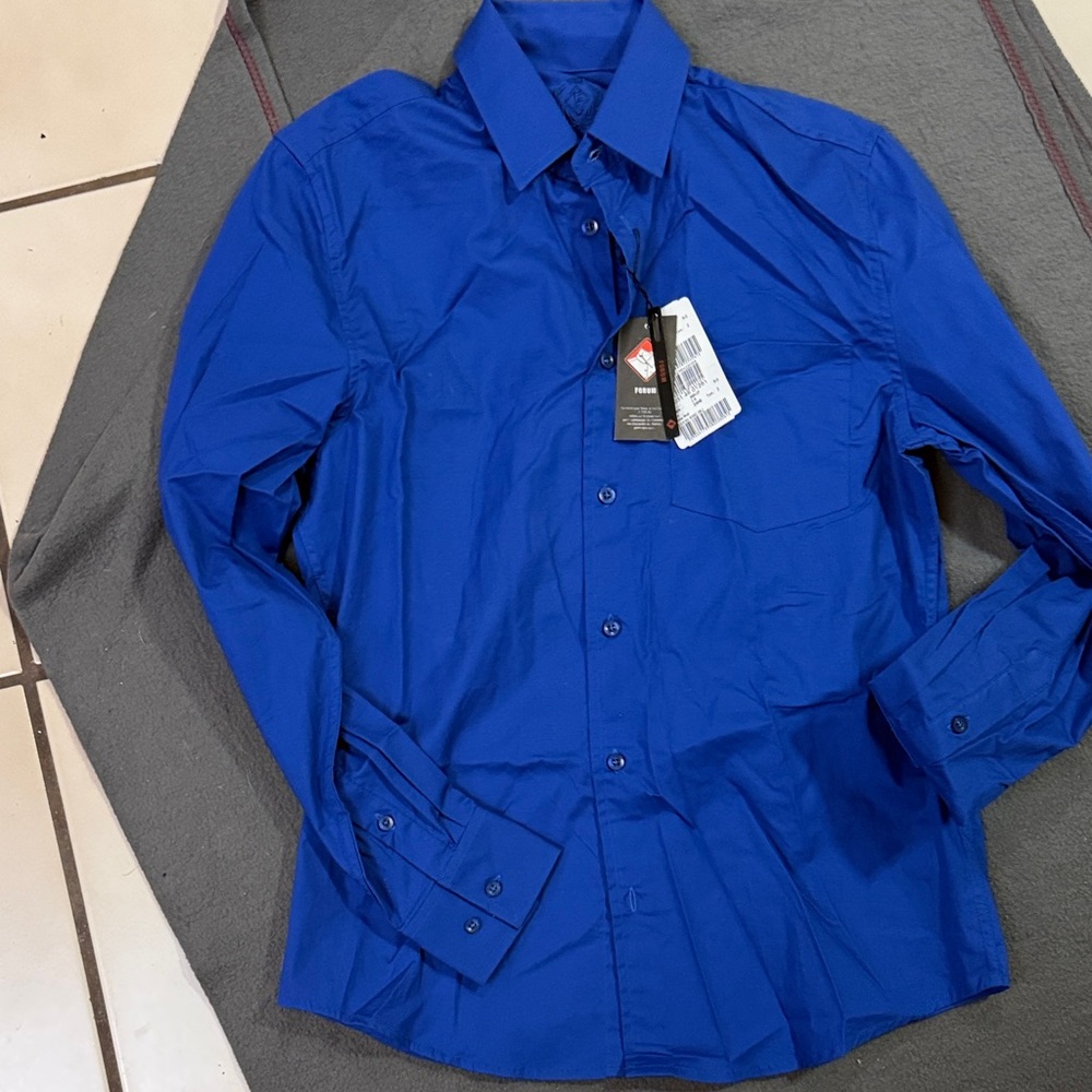 Dress Forum Men's Vibrant Blue Casual Shirt